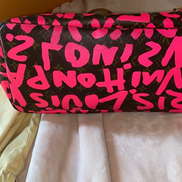 SOLD!!!!!! Louis Vuitton Neverfull GM - Picture 3 of 10